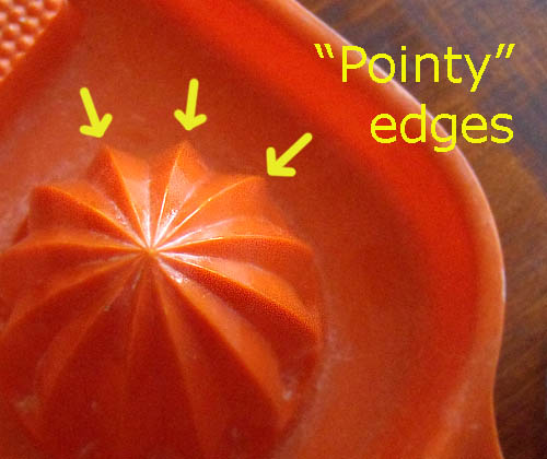 The edges give "traction" to extract juice and some pulp as the fruit is twisted back and forth.